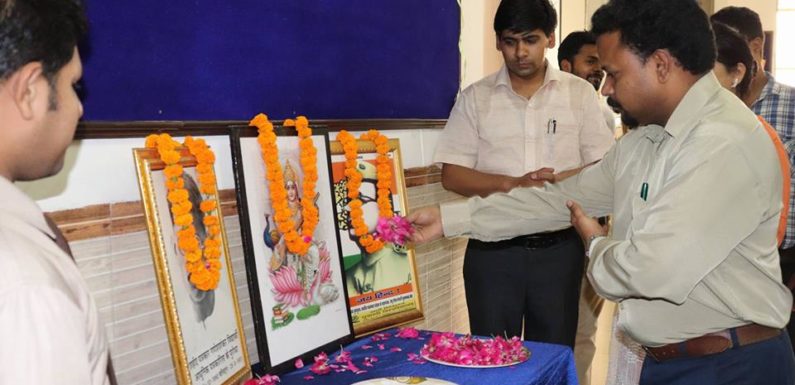 सुभारती विवि के पत्रकारिता विभाग में मनाया गया हिंदी पत्रकारिता दिवस
