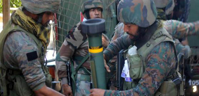 अनंतनाग में 4 आतंकियों को उतारा मौत के घाट, एक जवान शहीद, इंटरनेट सेवा ठप