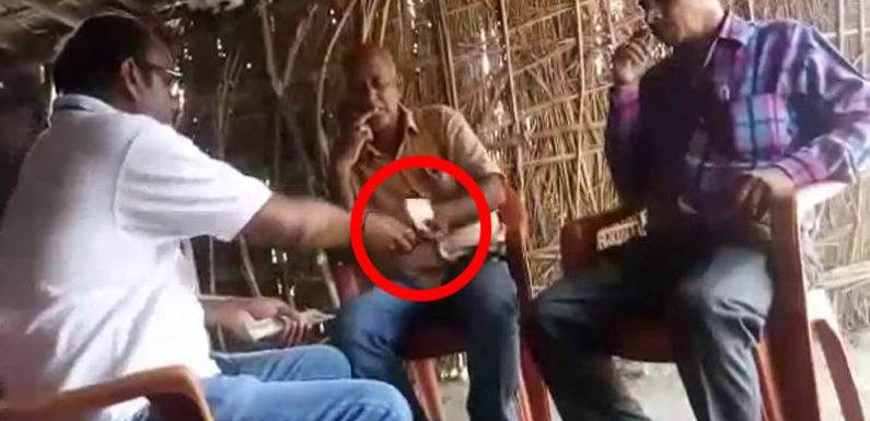 NGT के 212 करोड़ का जुर्माना लगाने के बाद भी गोण्डा में अवैध खनन, रिश्वत लेते लेखपाल का वीडियो हुआ वायरल