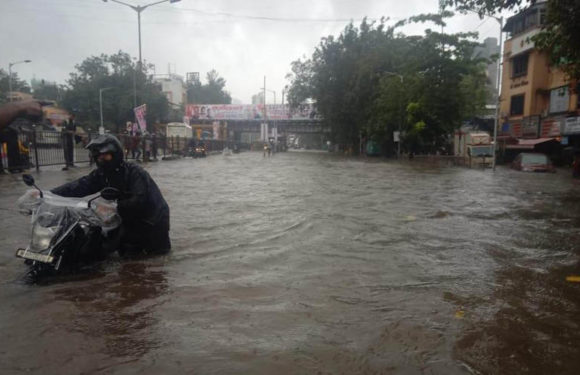 मुंबई में बारिश का कहर अगले 48 घंटे में डूब सकती है मुंबई