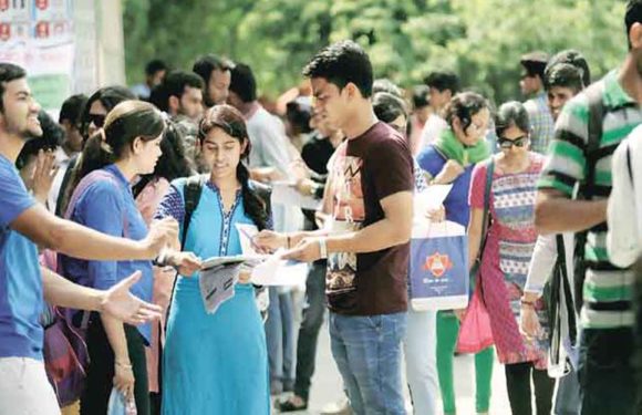 DUSU Election के मद्देनजर आप सरकार देगी छात्रों को ये बडा तोहफा