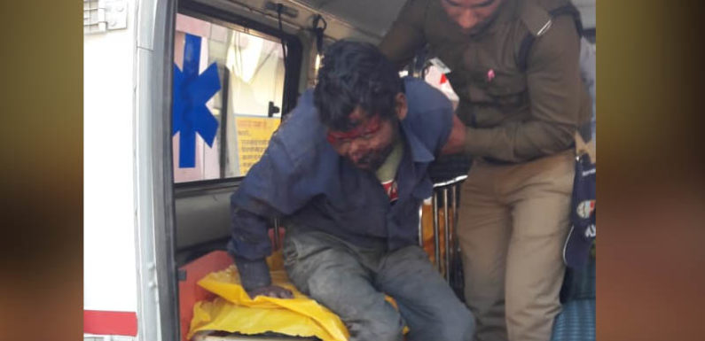 पुलिस की त्वरित मदद से घायल मजदूर की बची जान