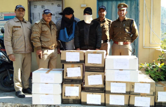 20 पेटी अवैध शराब के साथ 2 गिरफ़्तार, वाहन सीज