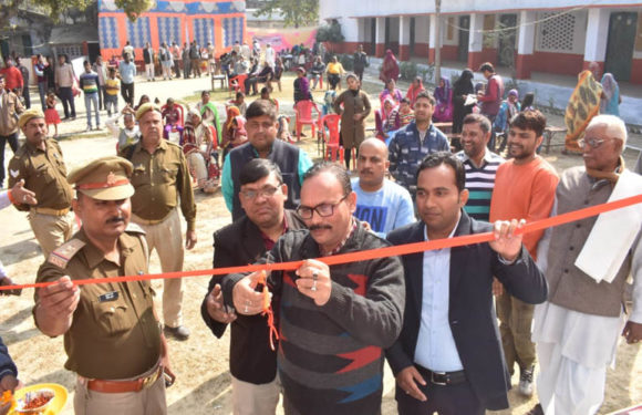 निशुल्क स्वास्थ्य परीक्षण शिविर आयोजित,मुफ़्त दी गईं दवाएं