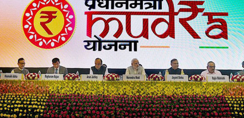 प्रधानमंत्री मुद्रा लोन के तहत लोगों को मिले 103 करोड़ 95 लाख 18 हजार रुपये-मनोज तिवारी
