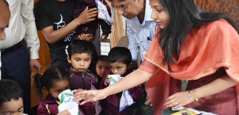 चमोली जिले में मुख्यमंत्री आंचल अमृत योजना का हुआ शुभारंभ