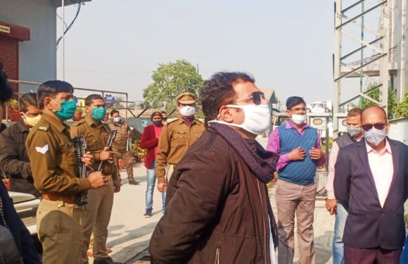 लखनऊ : ऊर्जा मंत्री के विद्युत उपकेंद्र पहुँचने पर हड़कंप