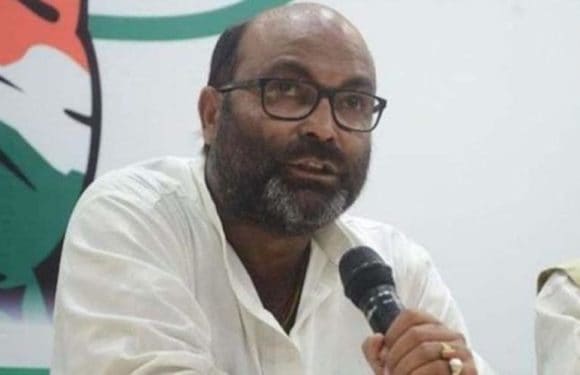 गन्ना किसानों को बकाया 14 हजार करोड़ का भुगतान अविलंब करे योगी सरकार-अजय कुमार लल्लू