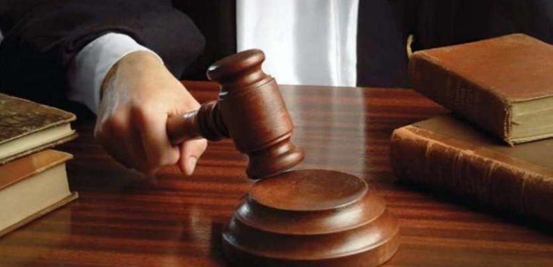 बेंगलुरु : SHO को एक हफ्ते थाने की सड़क साफ़ करने का निर्देश, जानिए पूरा मामला
