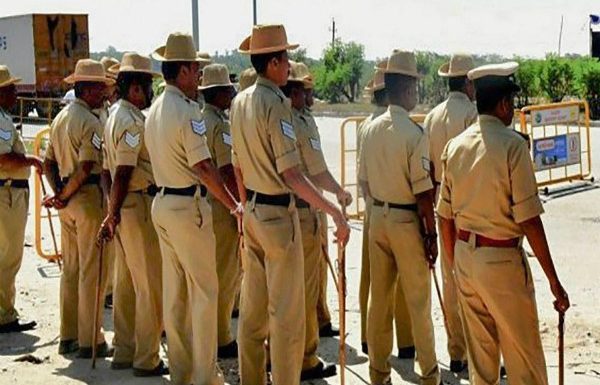 यूपी के धार्मिक स्थलों की बढ़ायी गयी सुरक्षा बढ़ायी