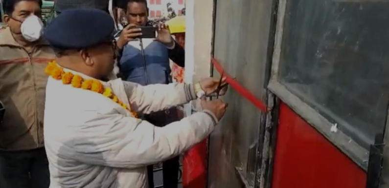 महोबा : राष्टीय सड़क सुरक्षा माह का एसपी ने किया शुभारम्भ