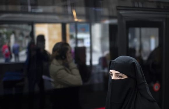 स्विट्जरलैंड में हिजाब से चेहरा ढकने पर पाबंदी, मुस्लिम संगठनों ने जताया विरोध