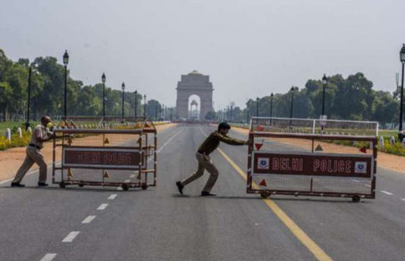 कोरोना ने दिल्ली की रफ्तार में लगाया ब्रेक, 30 अप्रैल तक नाइट कर्फ्यू लागू