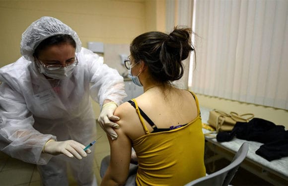कोरोना वैक्सीनेशन को लेकर सरकार का ‘सबसे बड़ा फैसला’