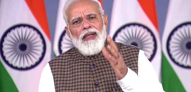 भ्रस्टाचार छोटा हो या बड़ा, वो किसी न किसी का हक छीनता है- नरेन्द्र मोदी