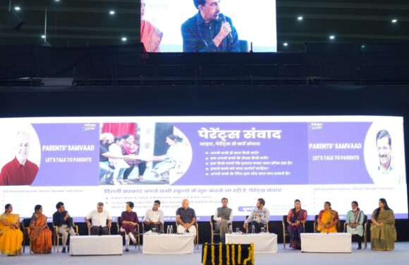 मनीष सिसोदिया ने दिल्ली के सरकारी स्कूलों में लॉन्च किया ‘पेरेंट्स संवाद’ कार्यक्रम