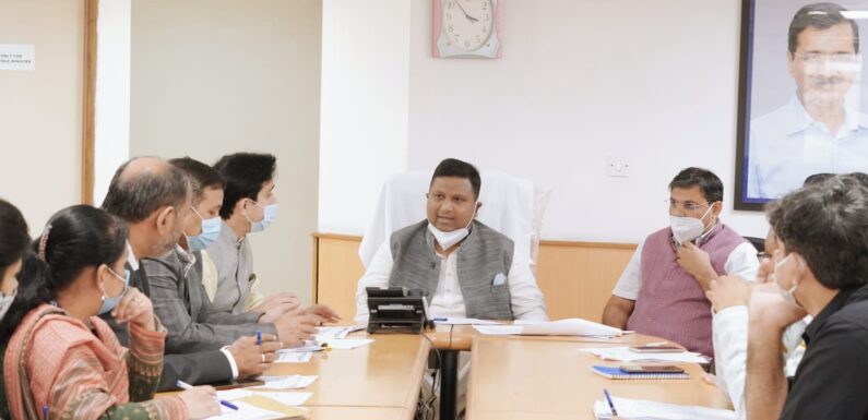 खाद्य और नागरिक आपूर्ति मंत्री इमरान हुसैन ने टमाटर जमाखोरों के विरुद्ध कार्रवाई के निर्देश दिए
