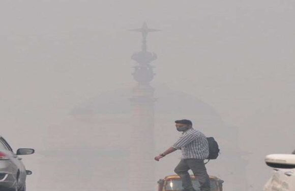 दिल्ली में बढ़ते प्रदूषण को देखते हुए निर्माण कार्यों पर फिर लगी रोक, इन कामों की रहेगी इजाजत