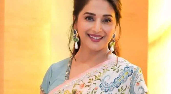 माधुरी दीक्षित ने क्यों कहा कि अनुपम खेर आगे आने वाले एक्टर्स के लिए बहुत बड़ी प्रेरणा हैं… जानिए इस वीडियो के माध्यम से