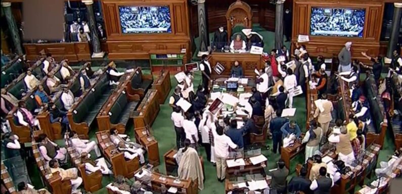 संसद का शीतकालीन सत्र: लोकसभा ने 82% उत्पादकता दर्ज की, तो राज्यसभा ने सिर्फ 47%