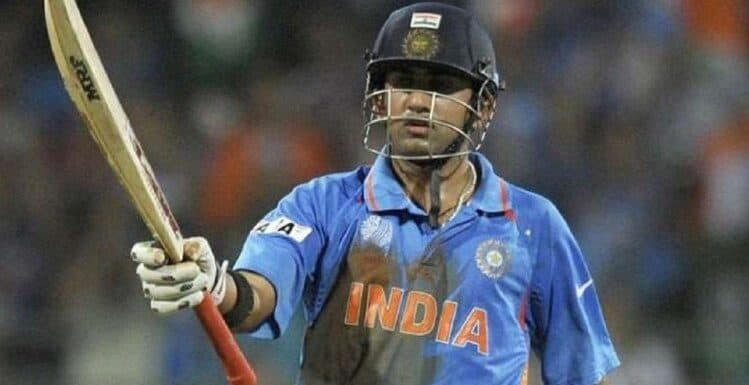 कोरोना की चपेट में आये Gautam Gambhir ट्वीट कर दीं जानकारी