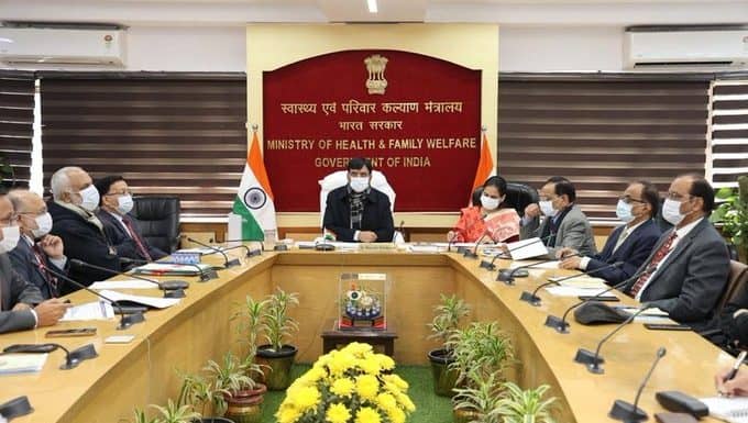 चीन में बढ़ते कोविड केसेस ने बढ़ाई सरकार की चिंता
